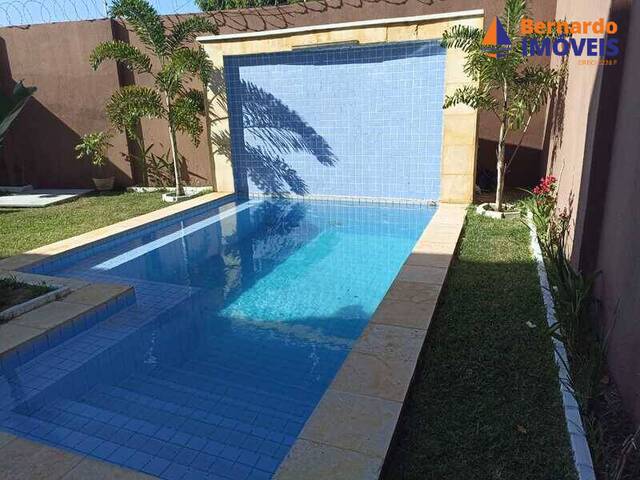 #157 - Casa para Venda em Cascavel - CE - 2