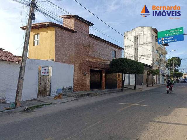 #160 - Casa para Venda em Cascavel - CE - 2